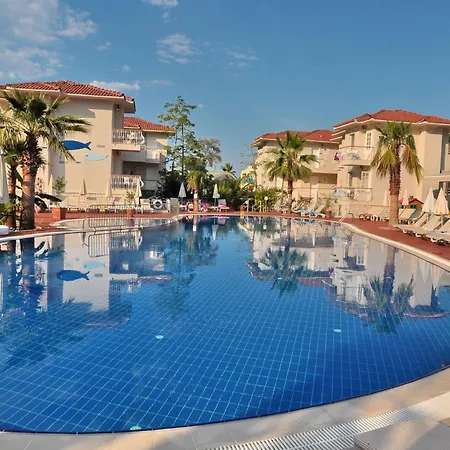 Hotel The Blue Lagoon Deluxe 3*