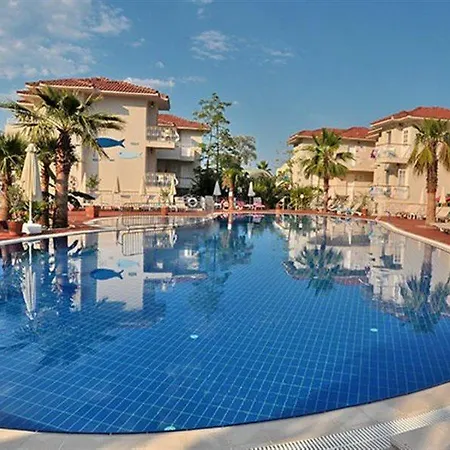 Hotel The Blue Lagoon Deluxe 3*