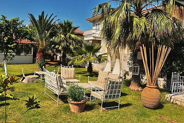 The Blue Lagoon Deluxe Олудениз