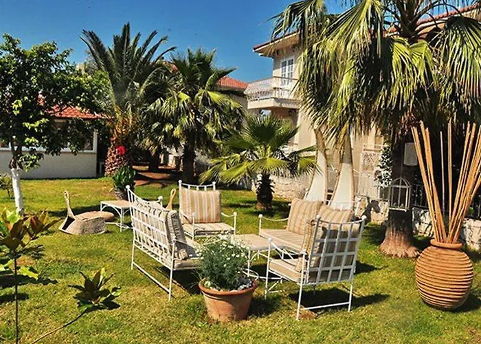 Отель The Blue Lagoon Deluxe 3*