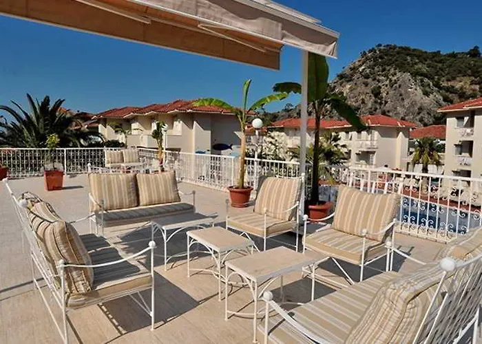 The Blue Lagoon Deluxe 3*