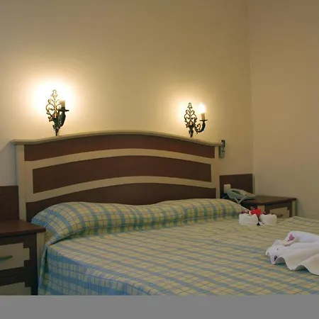 蓝色潟湖豪华酒店