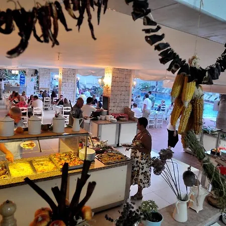 蓝色潟湖豪华酒店 酒店