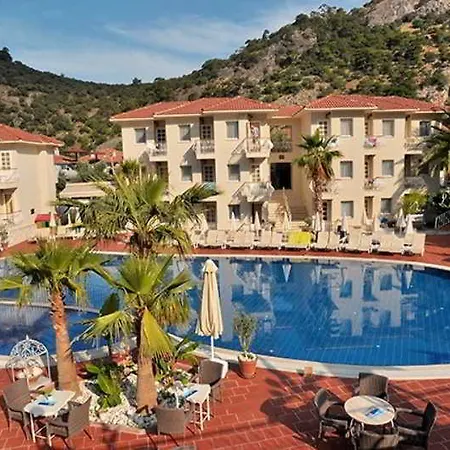 蓝色潟湖豪华酒店